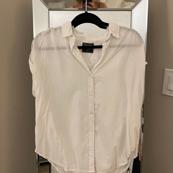White Abercrombie Top - Picture 3 of 4